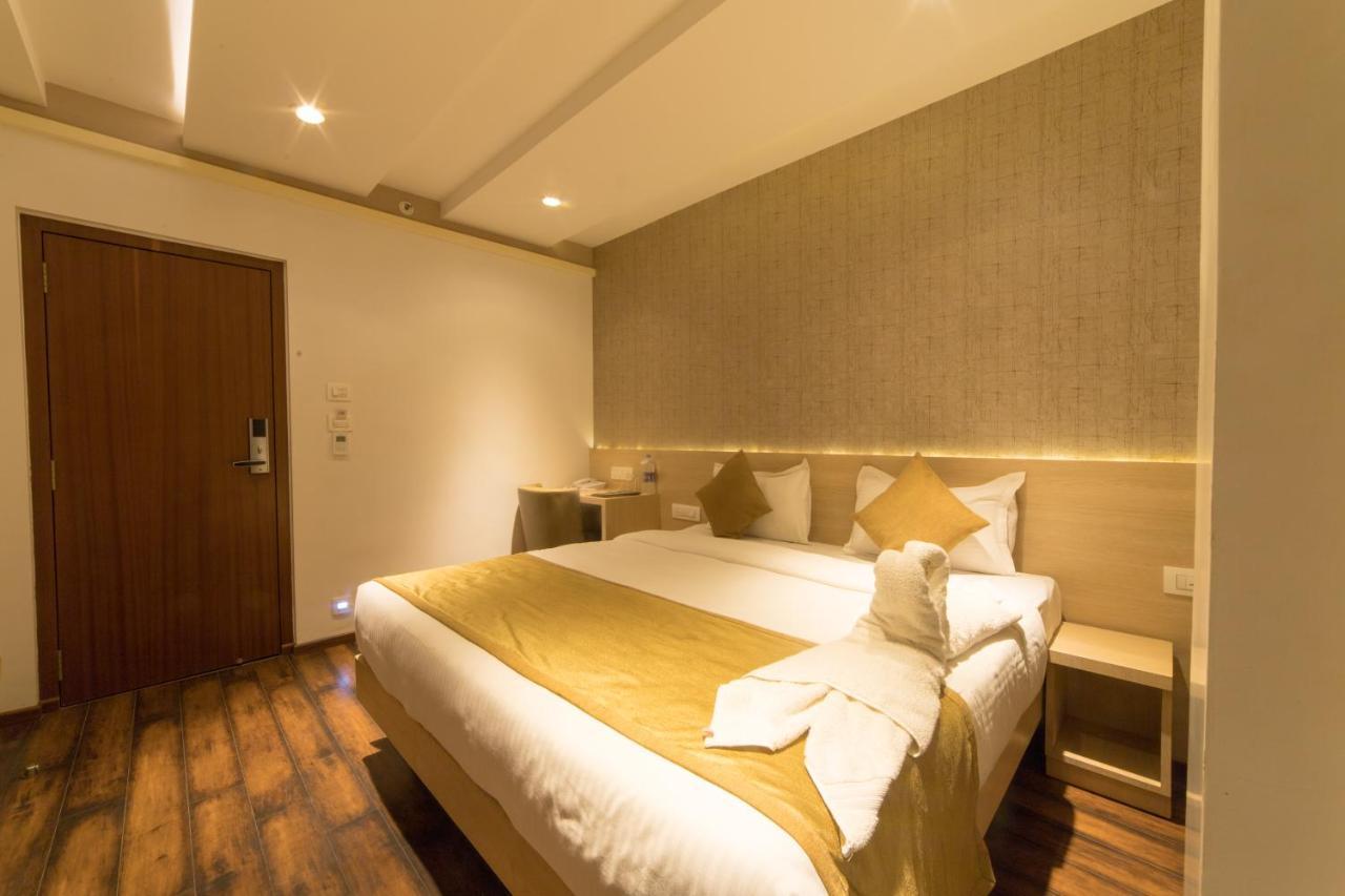 Zip By Spree Hotels Samudra Белґаум Екстер'єр фото