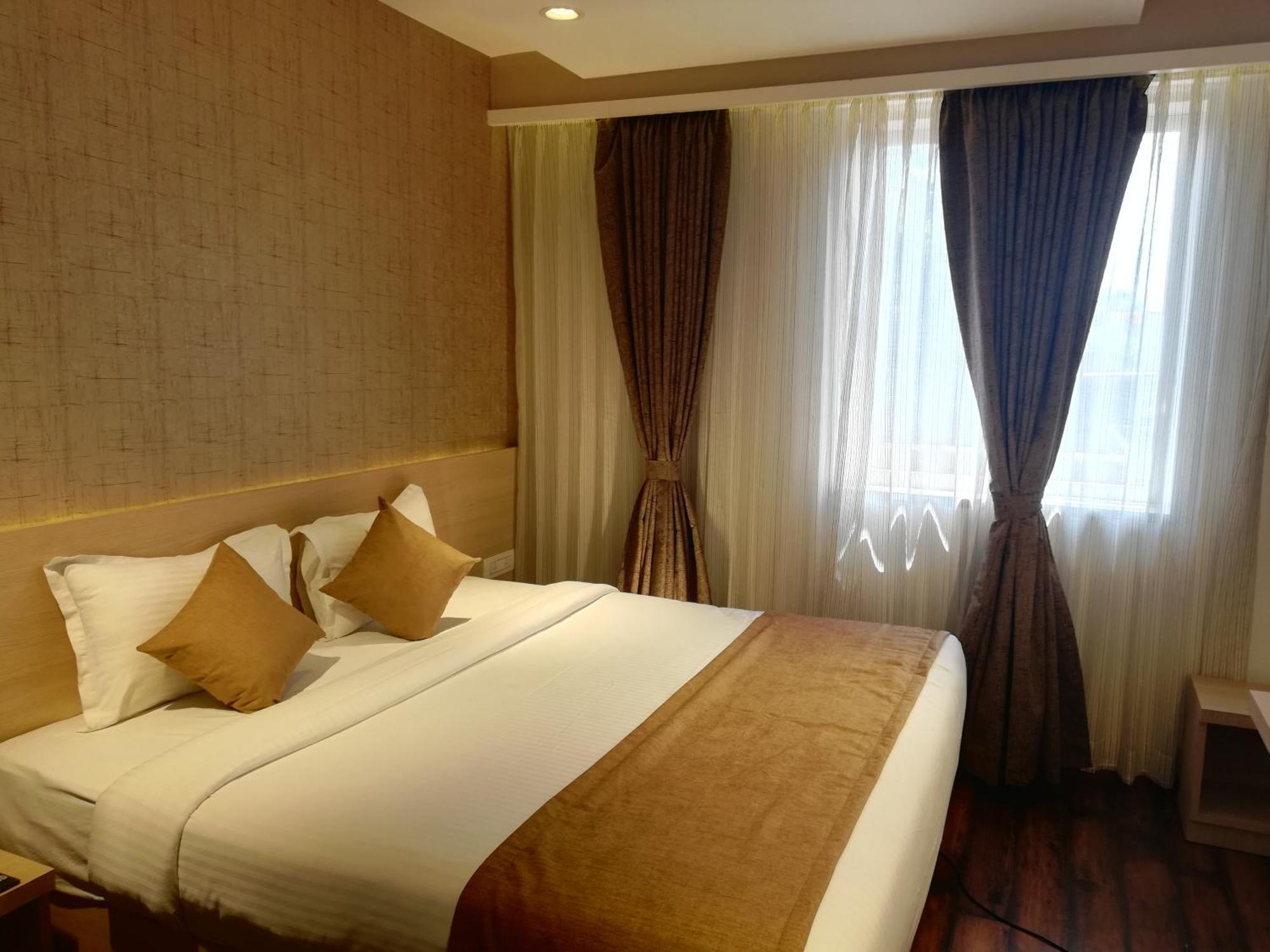 Zip By Spree Hotels Samudra Белґаум Екстер'єр фото