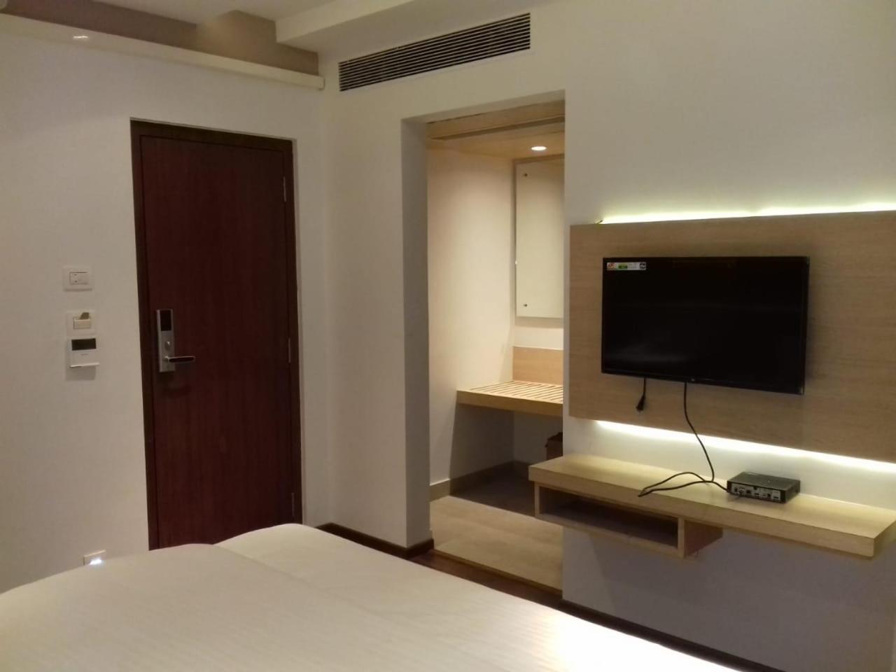 Zip By Spree Hotels Samudra Белґаум Екстер'єр фото